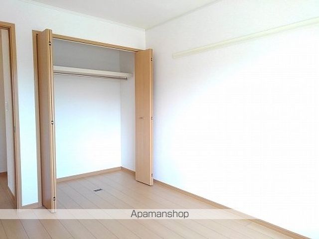 クローバーライフの内装写真