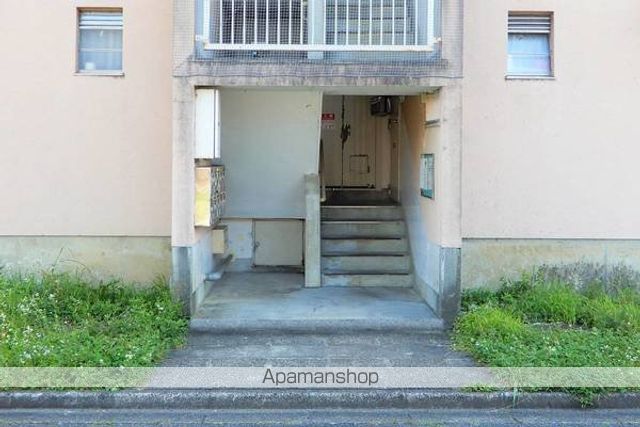 ビレッジハウス稲枝1号棟の外観写真