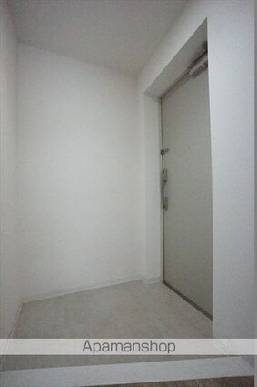 愛知県名古屋市中区丸の内１丁目[1LDK/40.46m2]の玄関
