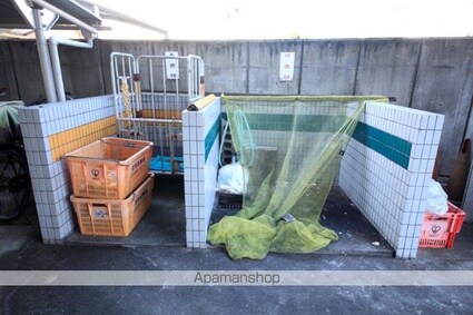 モナーク西八王子[2LDK/58.32m2]の共用部3