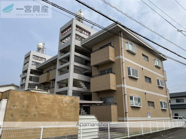越智マンションの外観写真