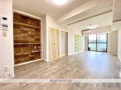 ネクサス衣山Ⅰ[2LDK/60m2]のリビング・居間