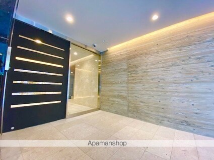 ラクラス四谷[1LDK/35.52m2]のエントランス