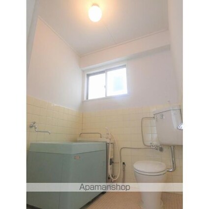 橋本ビル[1K/27.5m2]の玄関