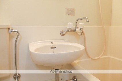 スカイコート白楽Ｂ号棟[1R/16.25m2]の洗面所