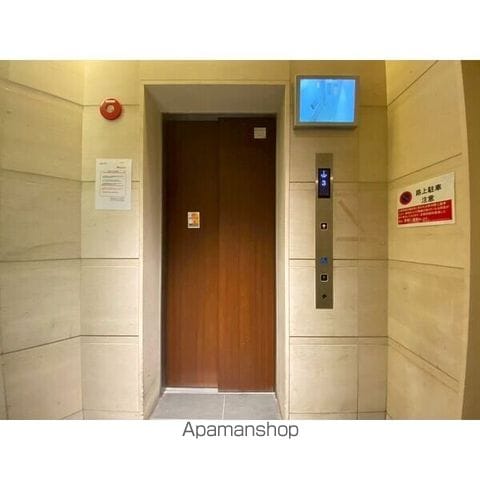 フロンティアコート堺筋本町の内装写真