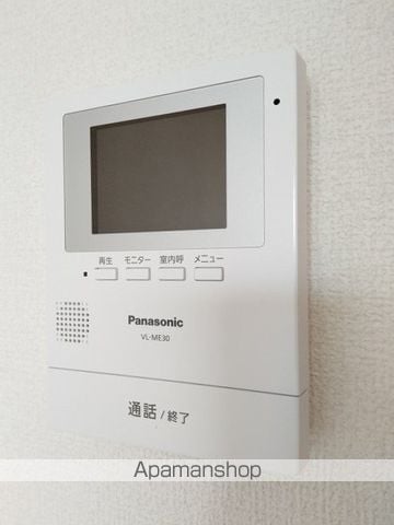 カーサリビヴェーレの内装写真