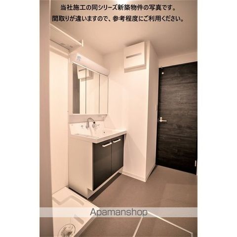 ザカラー東本町B棟の内装写真