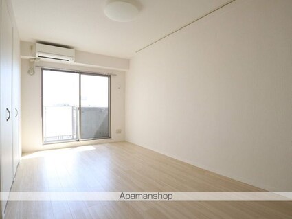 Ｓ－ＦＯＲＴ桜山[1K/30.6m2]のリビング・居間