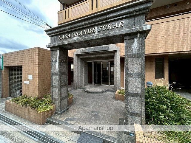 カサグランデ深江の玄関写真