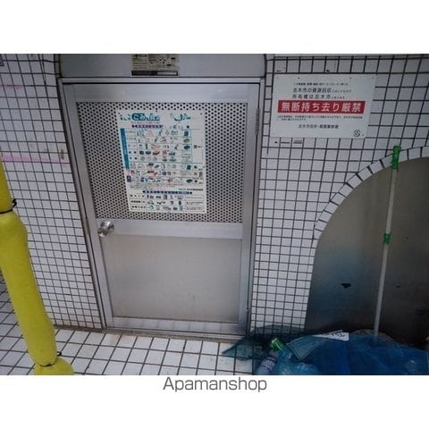 プラザ・ドゥ・シュバリエのその他写真