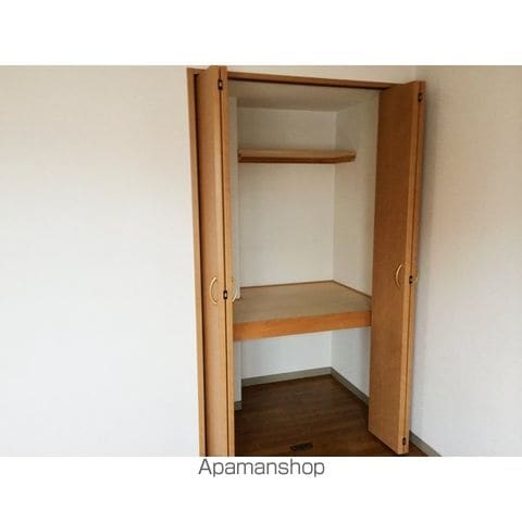 YM・24の内装写真