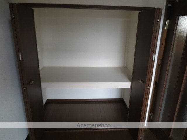 コリーヌ南光台I番館の内装写真
