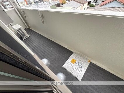 Ｇｒａｎｄ　Ｃｈａｉｎｏｎ金山[2LDK/68.44m2]の内装3