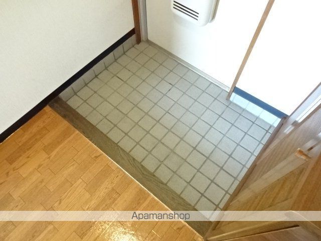 ロイヤルハイム成和の内装写真