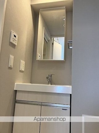 ライオンズフォーシア中野[1R/26.34m2]の洗面所