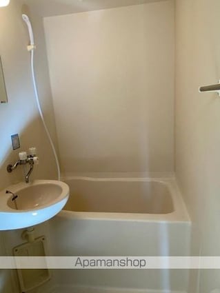 ルミエール三条[1R/22.8m2]のバス