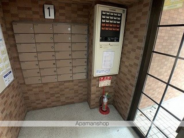 コトン大通中央の玄関写真