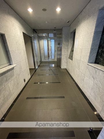 アルファスクエア大通の玄関写真