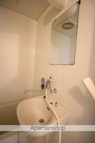 グランドールひばりが丘の内装写真