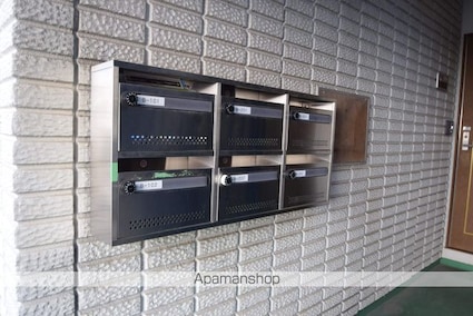 アーバンハイツＢ[2DK/42m2]の共用部1