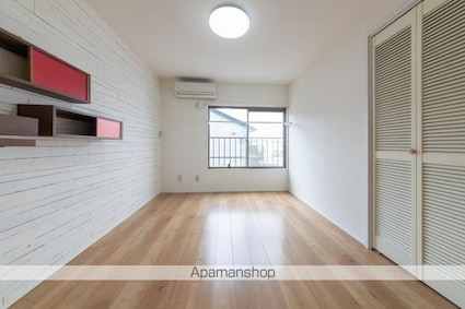 エイト屋島[1R/19.66m2]のリビング・居間