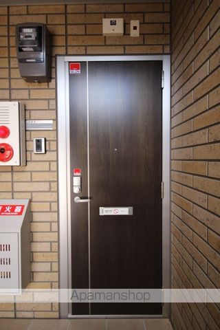 シェリアの玄関写真
