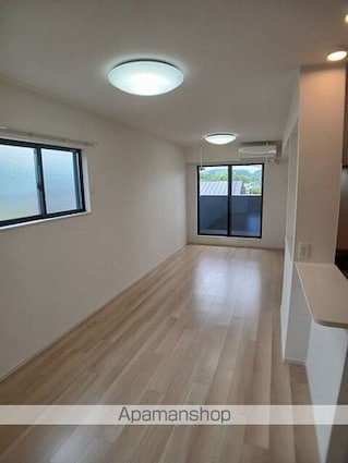 ウェル　アイランドＫーⅠ[2LDK/59.58m2]のリビング・居間