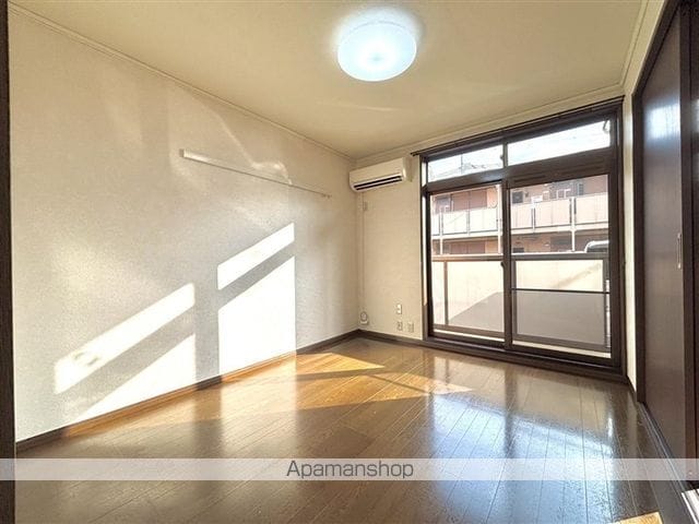 タウンK.N IIの内装写真