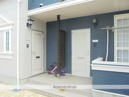 ベルク・ヴィラ　Ｂ棟[3DK/55.71m2]のエントランス