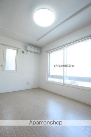 SALVATORE NANGOの内装写真