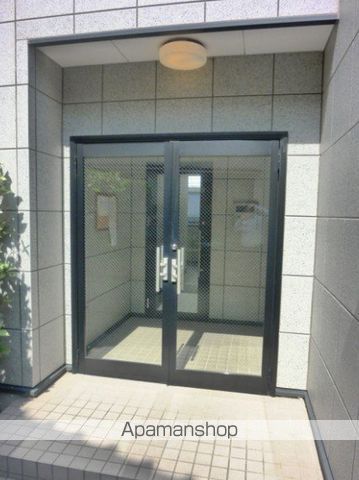 クリスタル・ハイツ青井の玄関写真