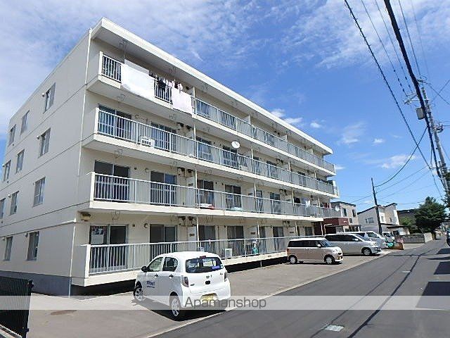 上野マンションの外観写真