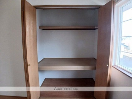 ハピネスヴィレッヂＢ[2LDK/60.19m2]の収納