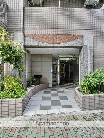東建シティハイツ上野の玄関写真