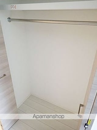 ラティエラ練馬[1K/25.74m2]の収納