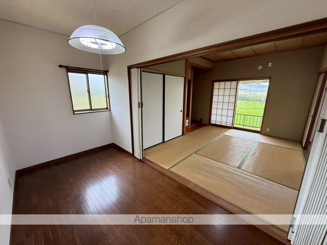 井上貸家の内装写真