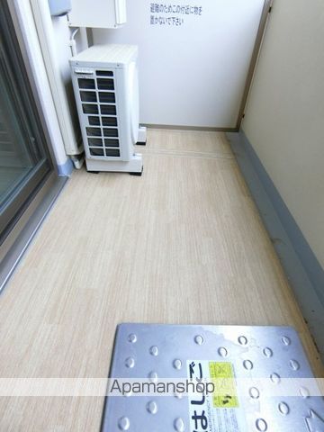 OMNIA FRAME 横濱吉野町の内装写真