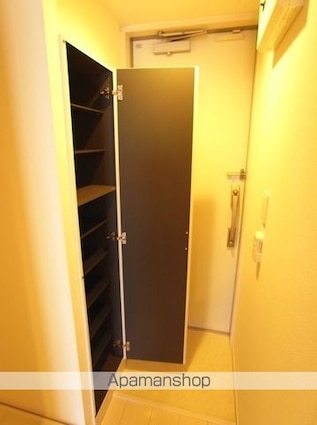 リブリ・赤塚パルル[1K/22.35m2]の玄関