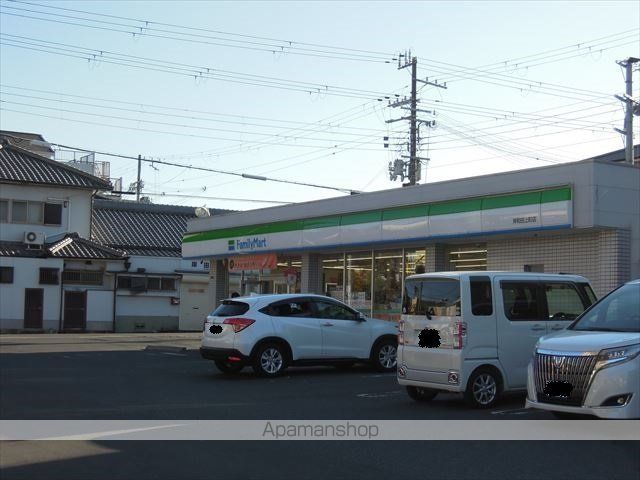ゴールイン岸城の周辺写真