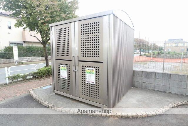 東京都立川市柏町４丁目[1LDK/40.9m2]の共用部1