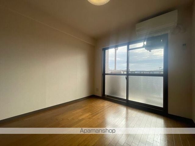 インペリアル宮前の内装写真