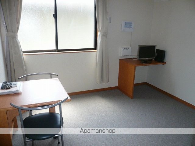 レオパレスマユリカIVの内装写真
