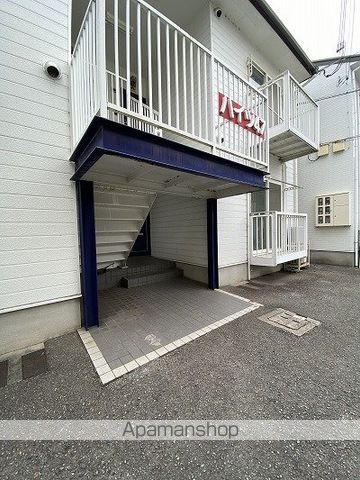 ハイツ47の玄関写真