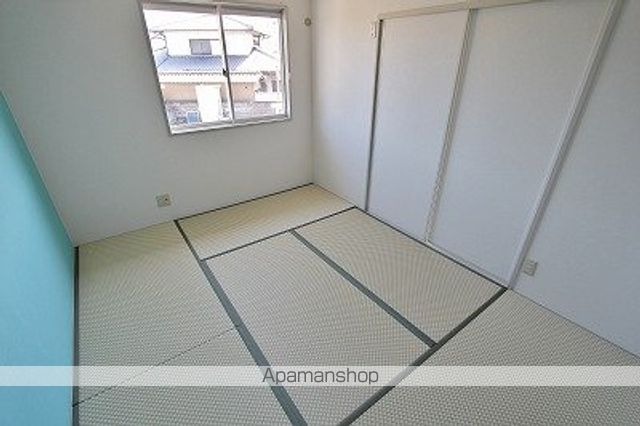 フレグランス麻植Iの内装写真