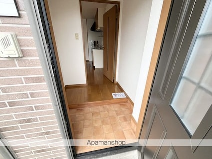 クレストビレッジⅡ[2LDK/59.62m2]の玄関