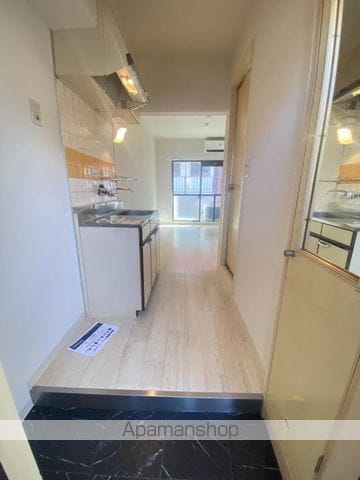 MAISONDESELENEの内装写真