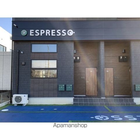 ESPRESSO一宮の玄関写真