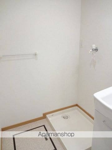 フォレスタ ヴェルデの内装写真