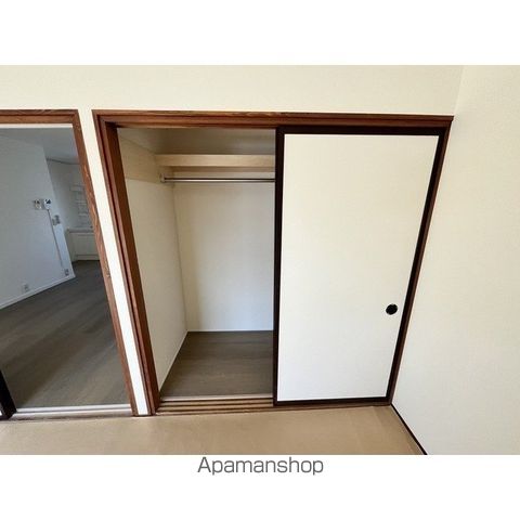 レジテンスピーコックAの内装写真